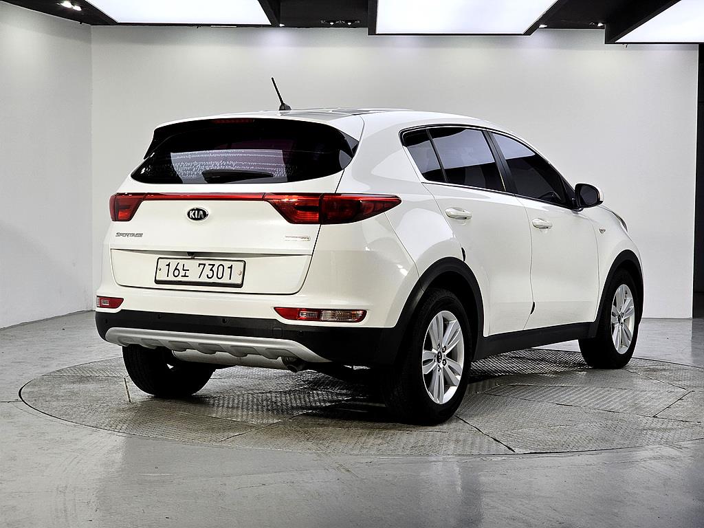 KIA Sportage - Vista 4