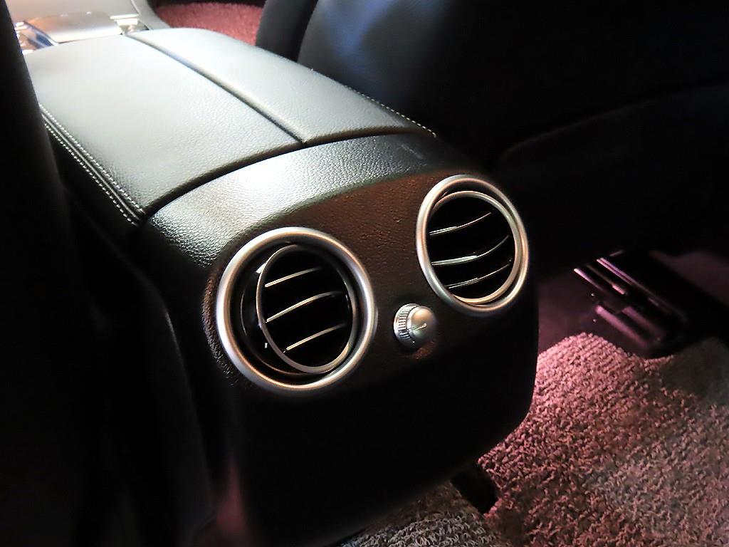 Mercedes Benz GLC Class 2021 Negro - Importación desde Corea - HF Imports Iquique - Foto 14