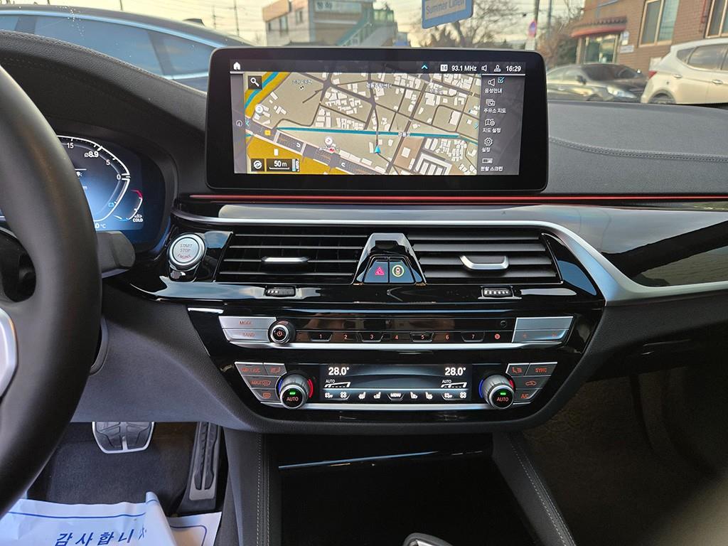 BMW 5 Series - Vista 9