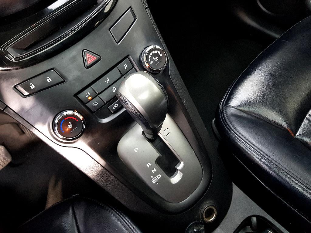 Chevrolet Orlando 2015 Blanco - Importación desde Corea - HF Imports Iquique - Foto 13