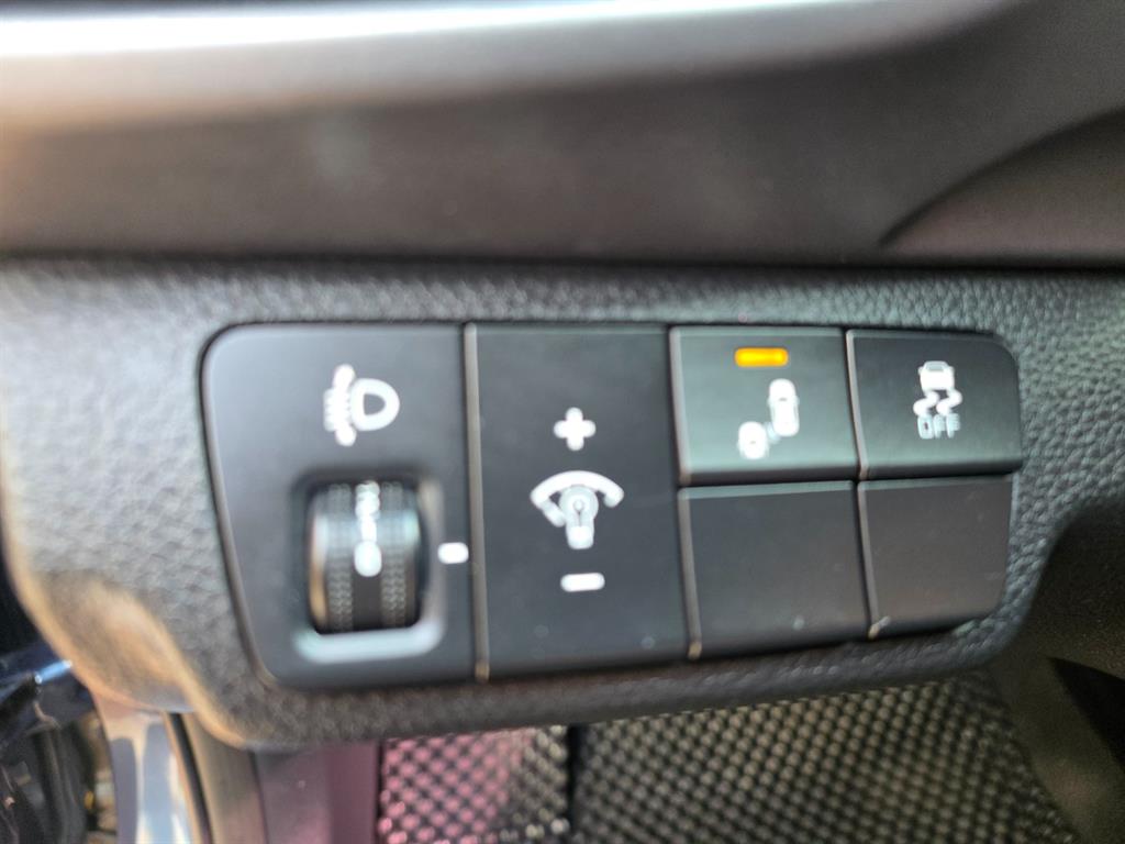 KIA Stonic 2017 Gris - Importación desde Corea - HF Imports Iquique - Foto 14