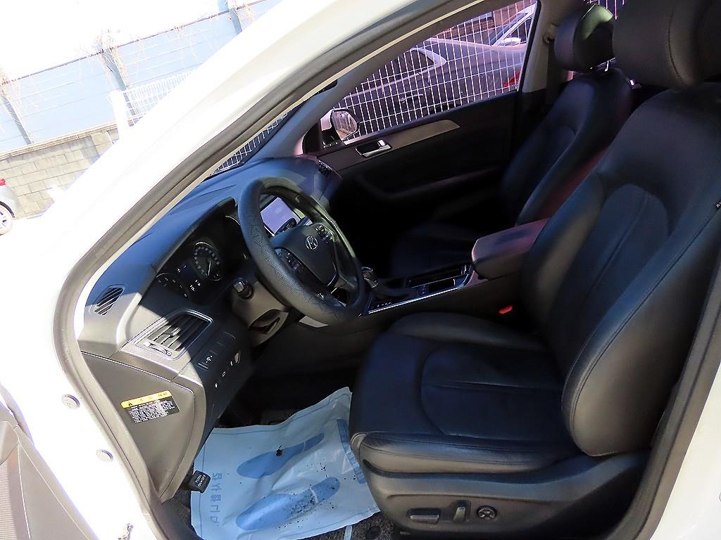 HYUNDAI Sonata - Vista 5