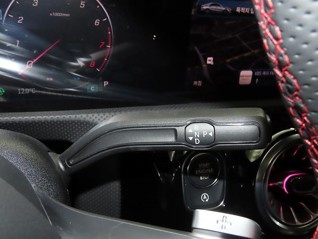 Mercedes Benz CLA Class - Vista 12