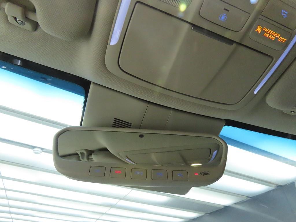 Genesis G70 - Vista 12