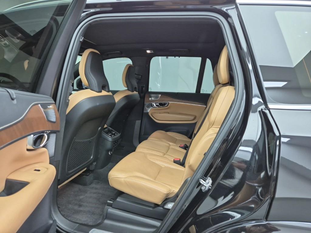 Volvo XC90 - Vista 12