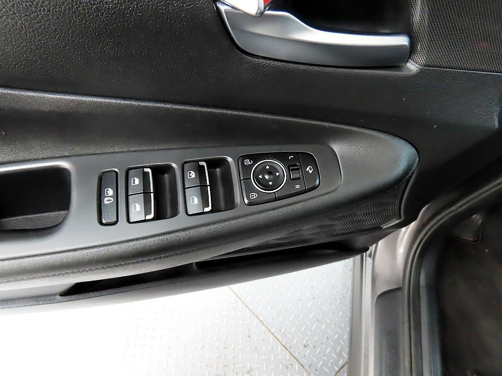 HYUNDAI Santa Fe - Vista 11