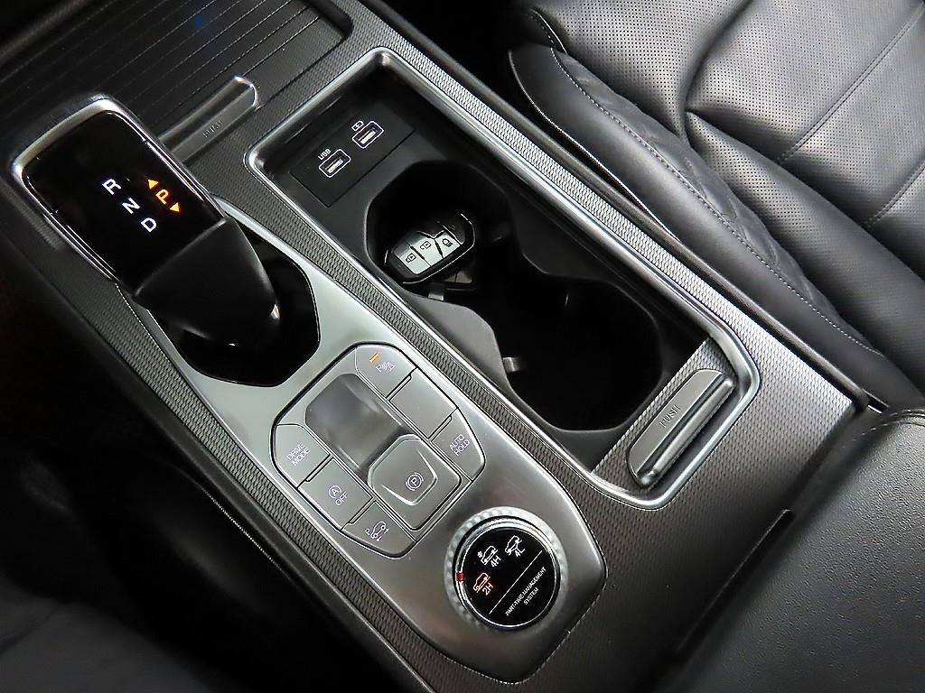 Ssangyong Rexton - Vista 10