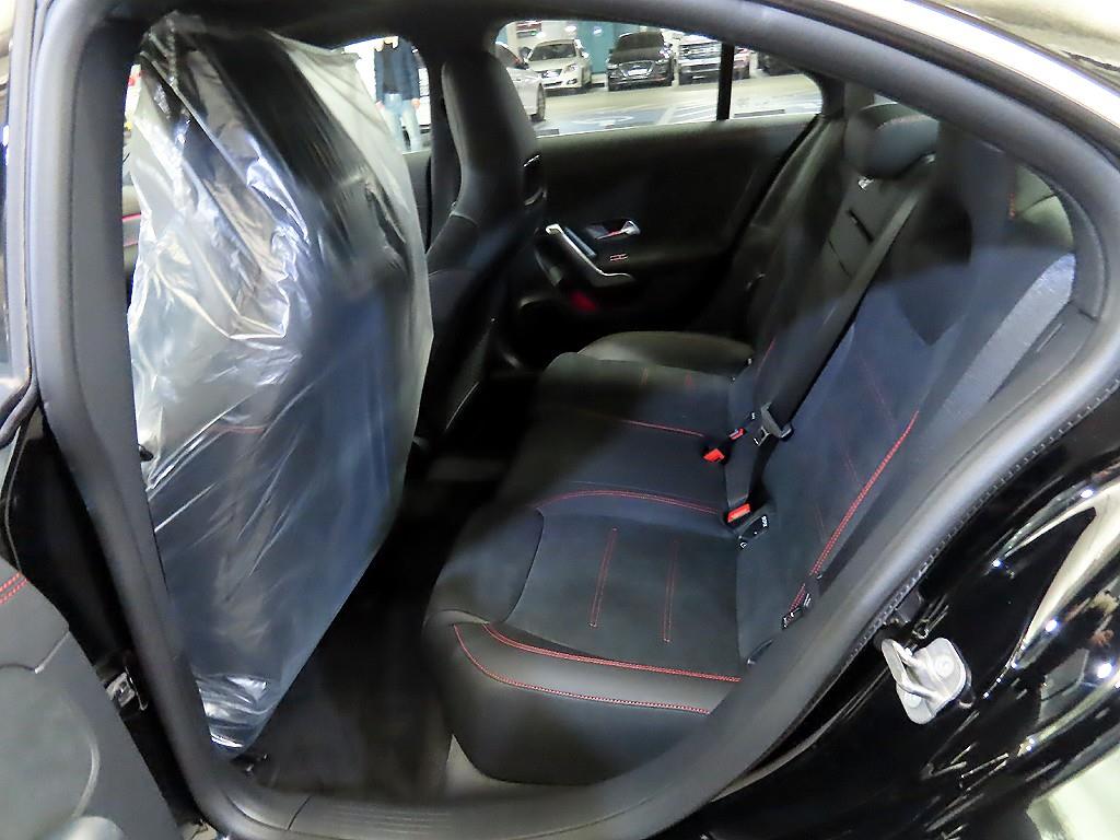 Mercedes Benz CLA Class - Vista 7