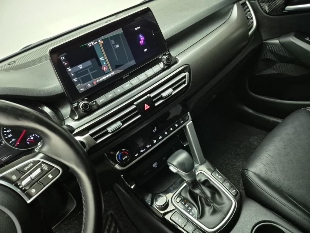 KIA Seltos - Vista 11