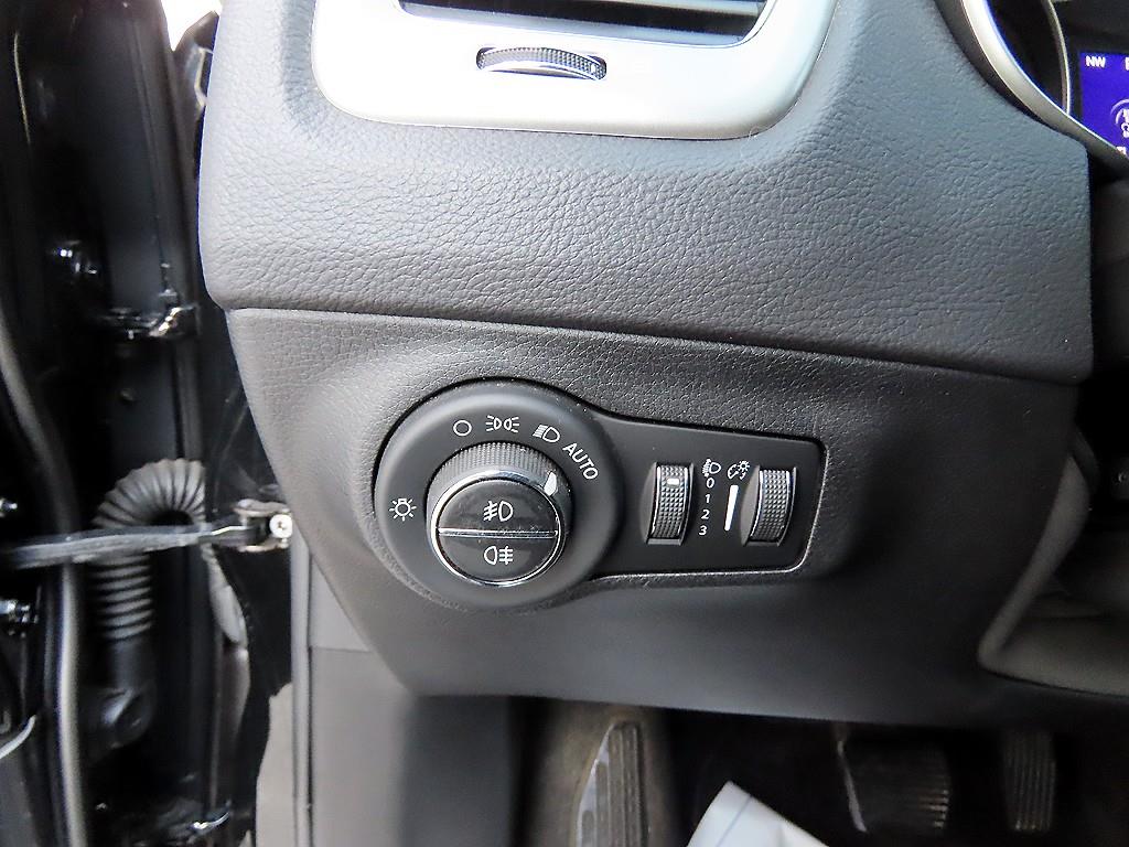 Jeep Compass - Vista 12