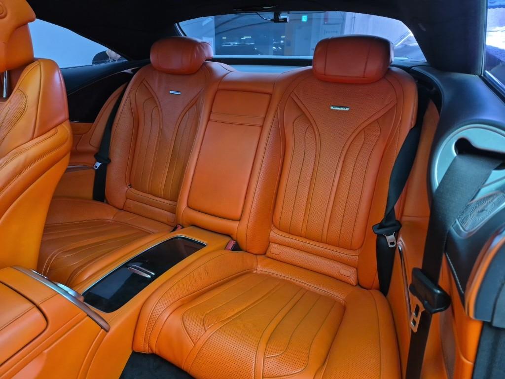 Mercedes Benz S Class - Vista 12