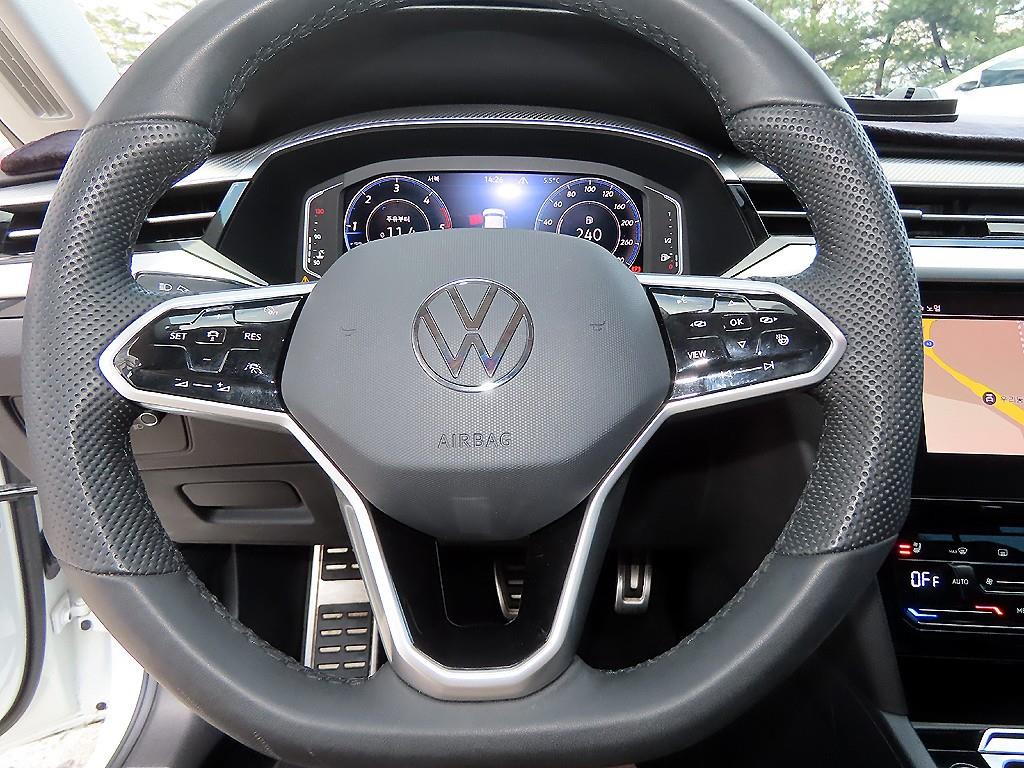 Volkswagen Arteon - Vista 8