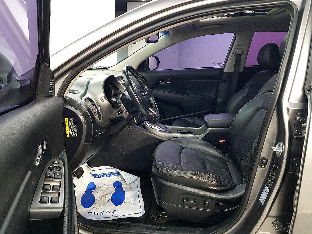 KIA Sportage - Vista 8