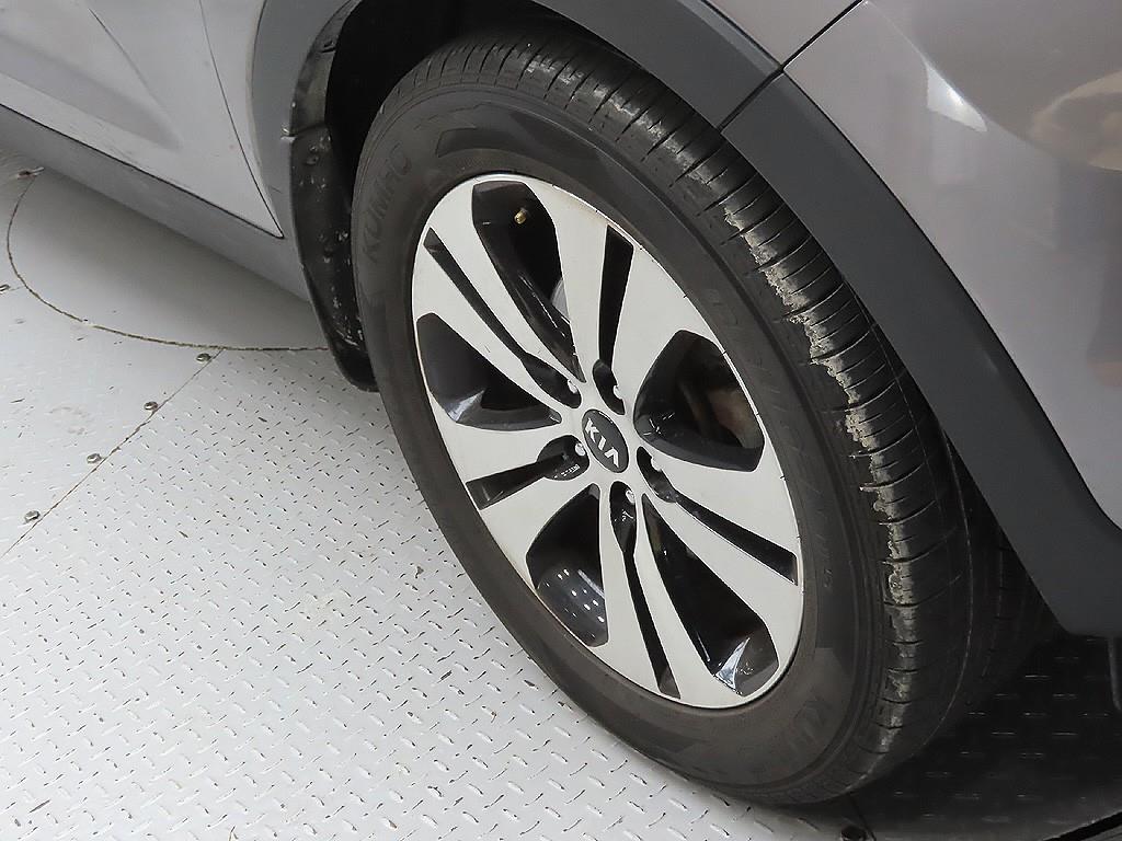 KIA Sportage - Vista 9