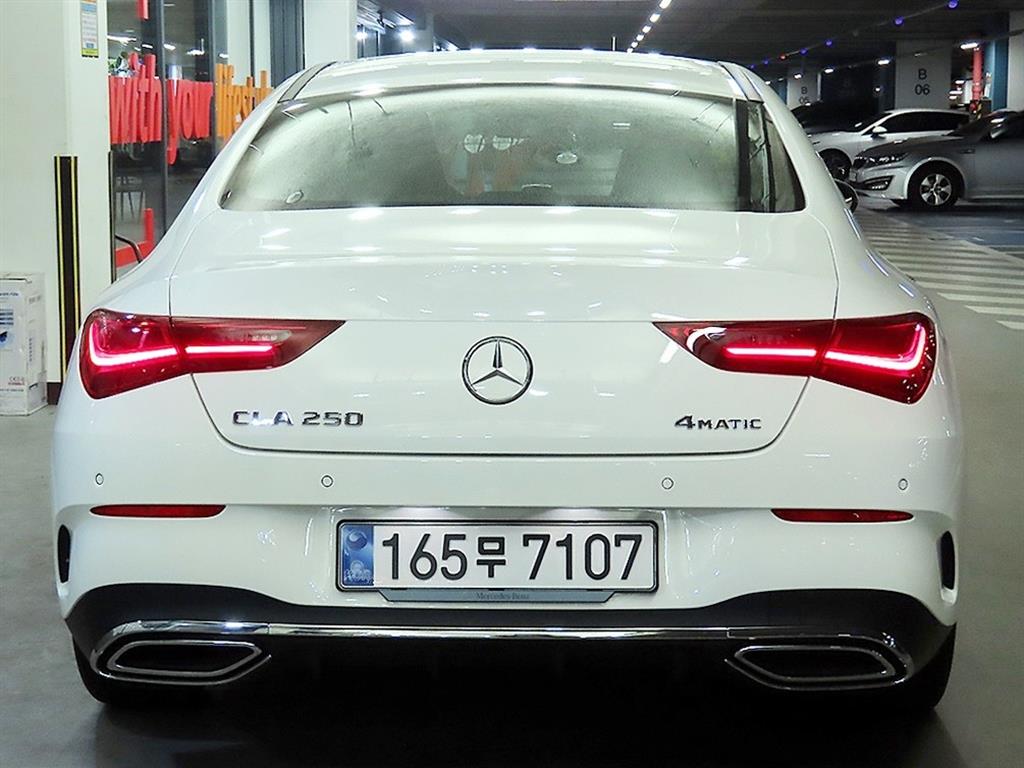 Mercedes Benz CLA Class - Vista 5