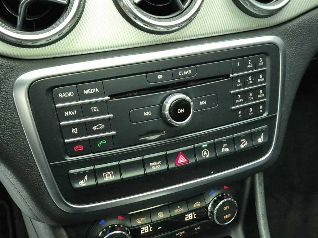 Mercedes Benz GLA Class 2016 Blanco - Importación desde Corea - HF Imports Iquique - Foto 17