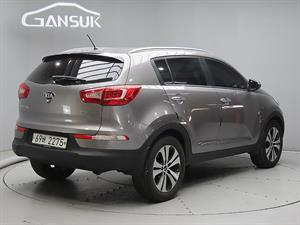 KIA Sportage - Vista 8