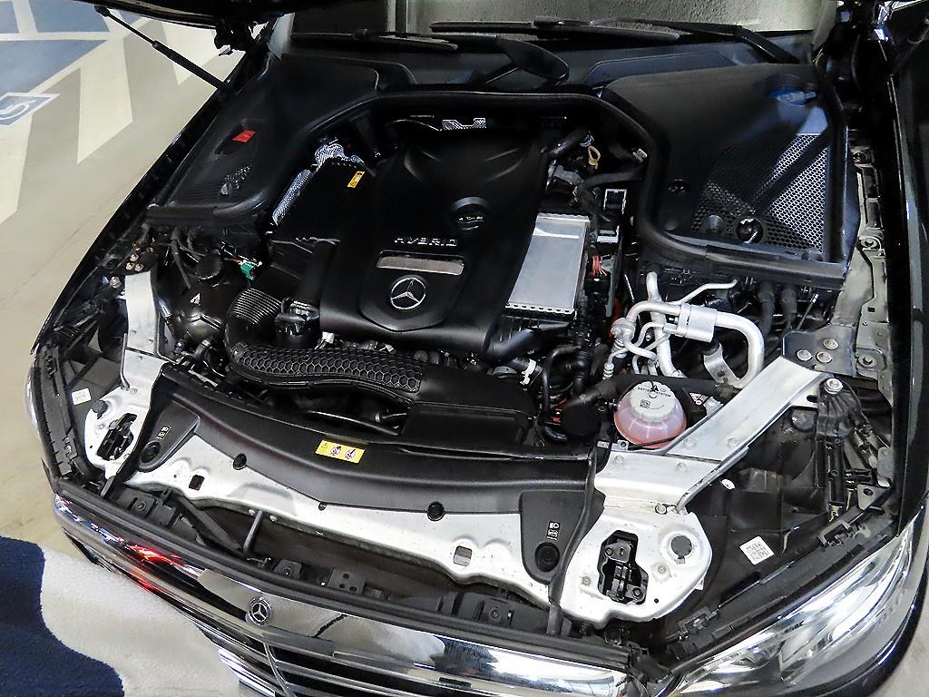 Mercedes Benz E class 2019 Negro - Importación desde Corea - HF Imports Iquique - Foto 19