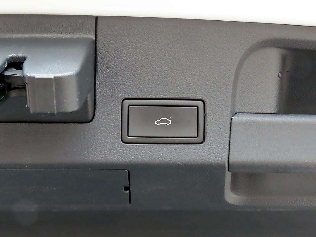 Volkswagen Arteon 2022 Blanco - Importación desde Corea - HF Imports Iquique - Foto 15