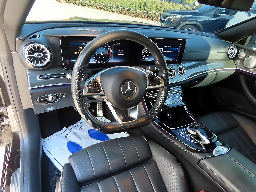 Mercedes Benz E class - Vista 11