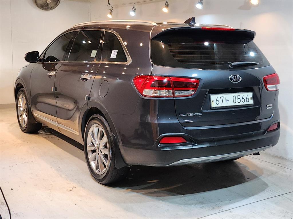 KIA Sorento - Vista 4