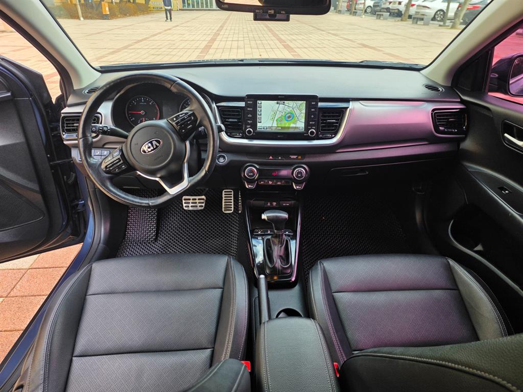 KIA Stonic - Vista 11