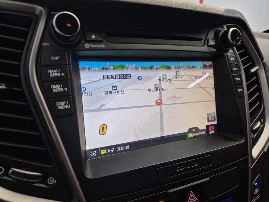 HYUNDAI Santa Fe 2016 Negro - Importación desde Corea - HF Imports Iquique - Foto 13