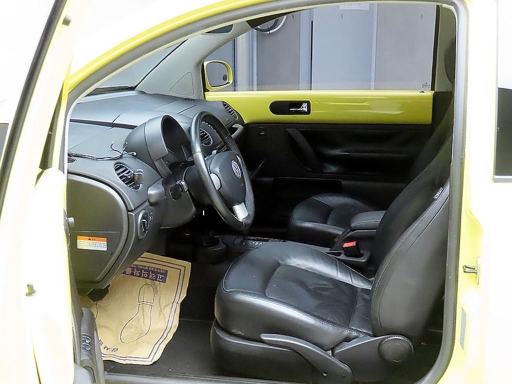 Volkswagen Beetle - Vista 5