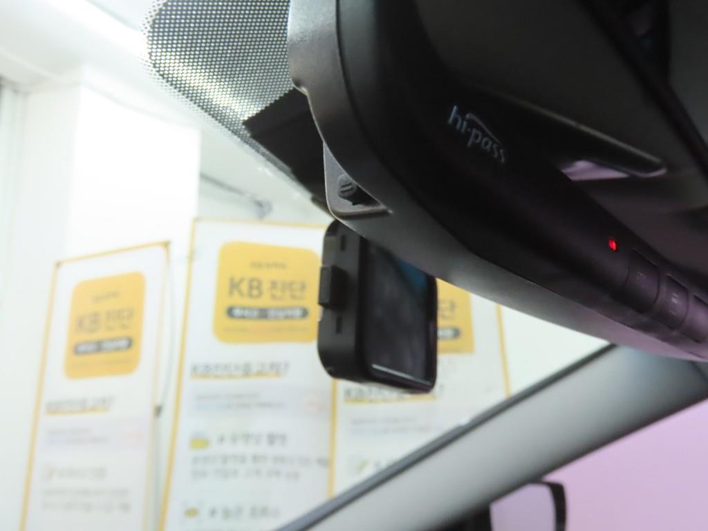 HYUNDAI Grandeur - Vista 10