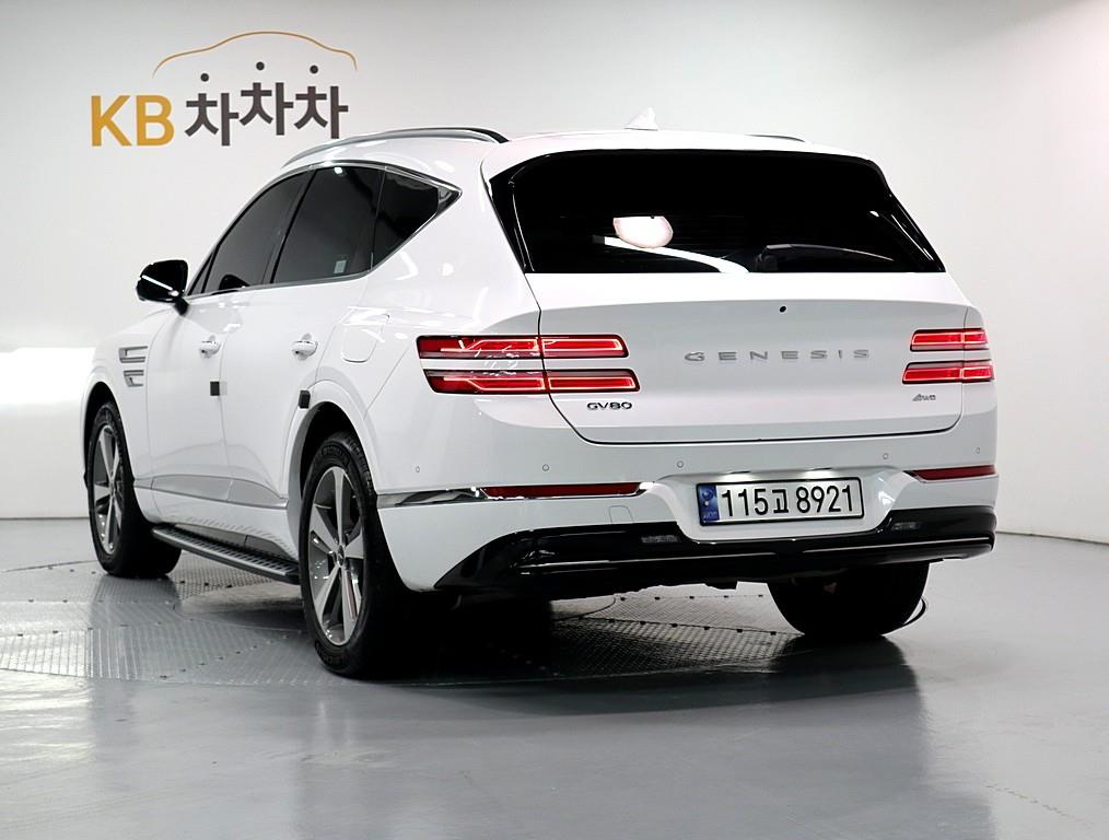 Genesis GV80 - Vista 4