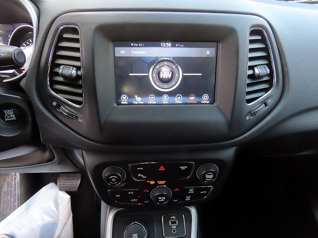 Jeep Compass 2018 Negro - Importación desde Corea - HF Imports Iquique - Foto 13