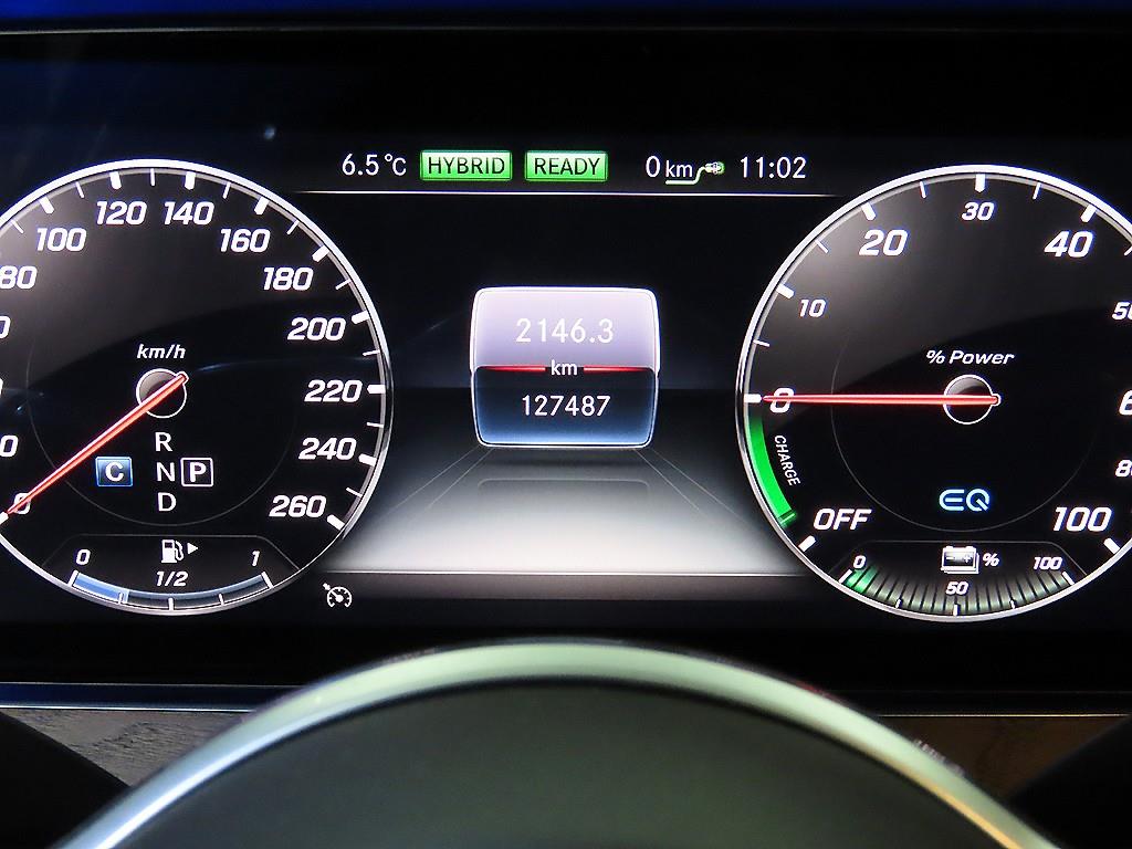 Mercedes Benz E class - Vista 9