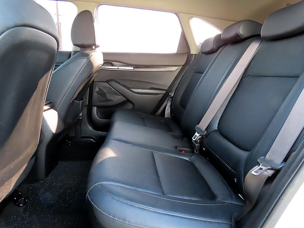 KIA Seltos - Vista 6
