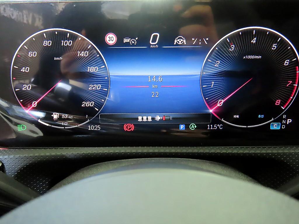 Mercedes Benz CLA Class - Vista 9