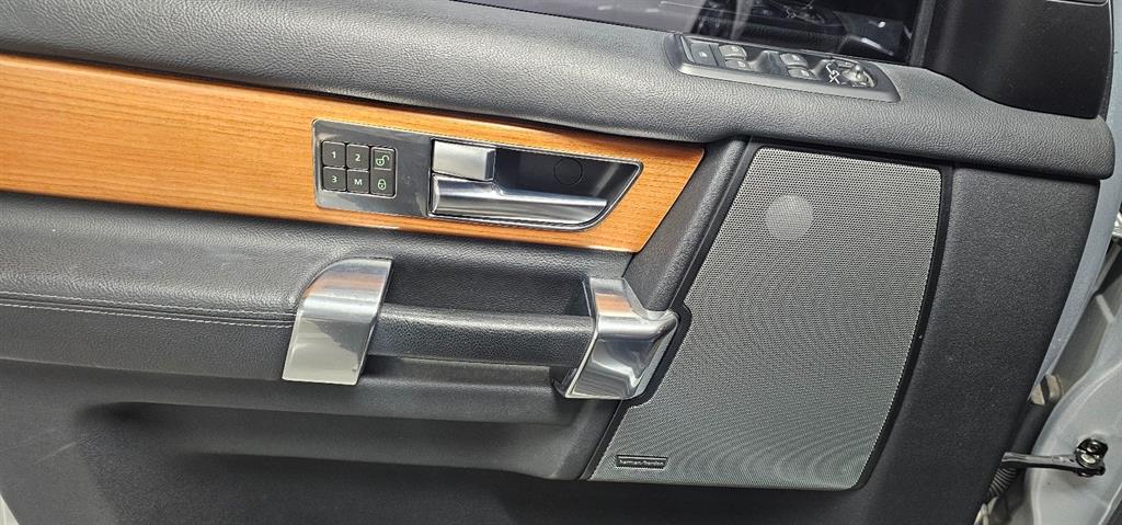 Land Rover Discovery - Vista 12