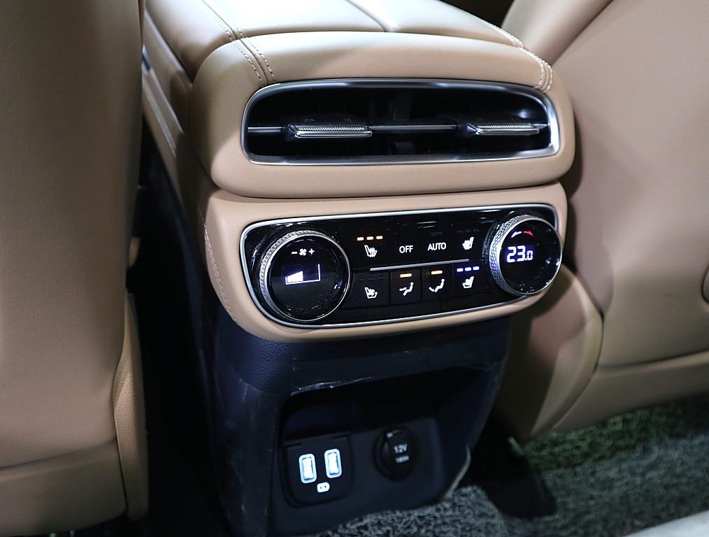 Genesis GV80 2022 Blanco - Importación desde Corea - HF Imports Iquique - Foto 15