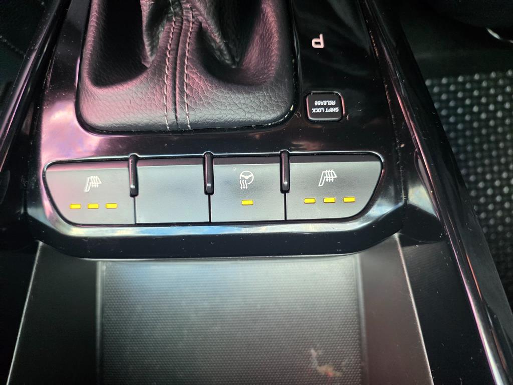 KIA Stonic 2017 Gris - Importación desde Corea - HF Imports Iquique - Foto 15