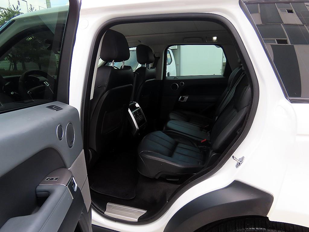 Land Rover Range Rover Sports - Vista 6