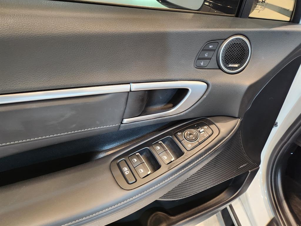 HYUNDAI Sonata - Vista 11