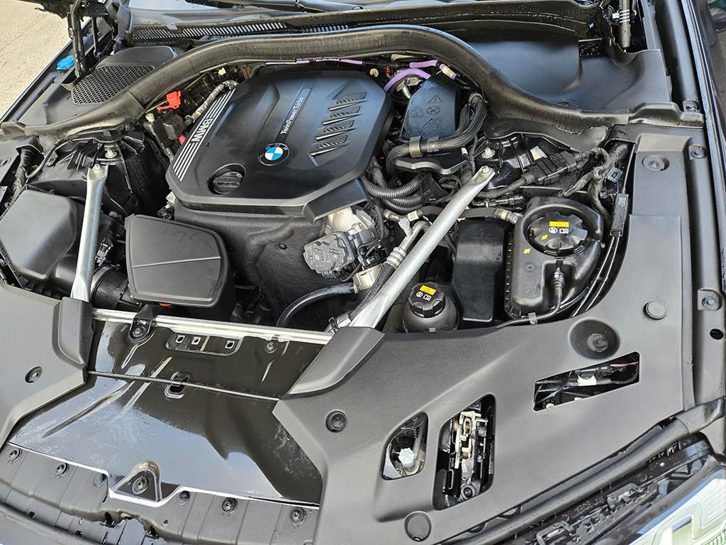 BMW 5 Series 2021 Negro - Importación desde Corea - HF Imports Iquique - Foto 18