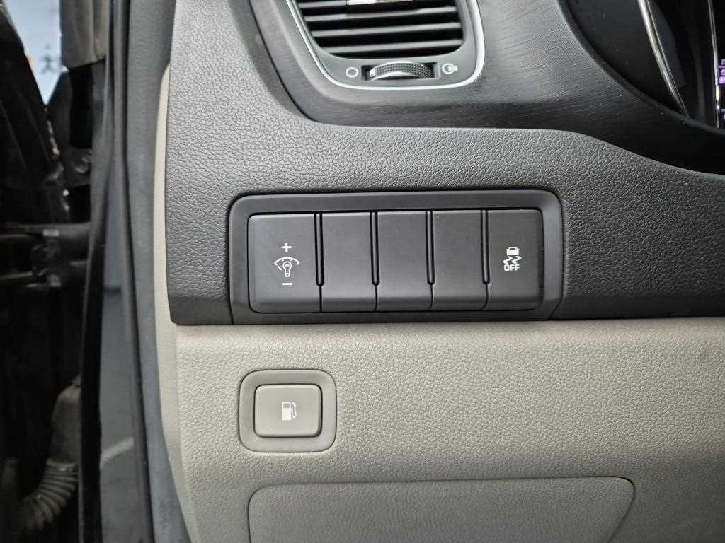 KIA Carnival 2018 Negro - Importación desde Corea - HF Imports Iquique - Foto 17