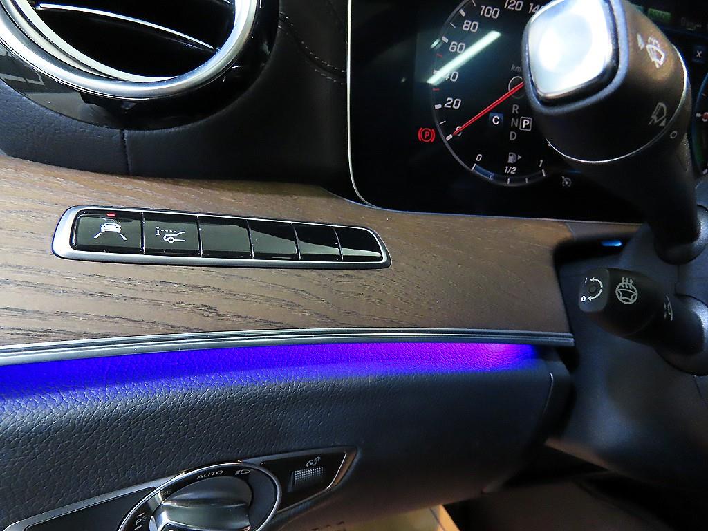 Mercedes Benz E class 2019 Negro - Importación desde Corea - HF Imports Iquique - Foto 15