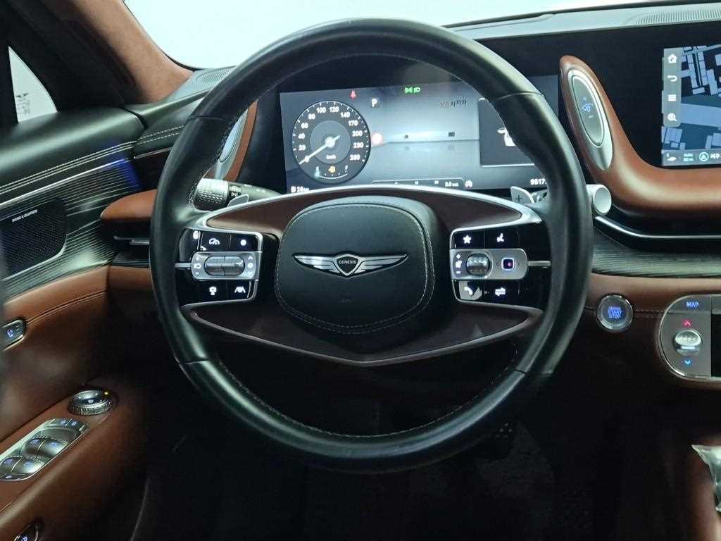 Genesis G90 - Vista 9