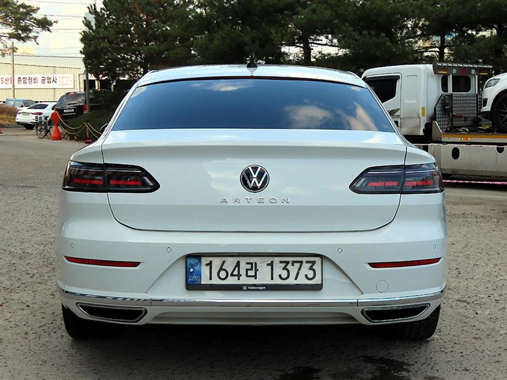 Volkswagen Arteon - Vista 4