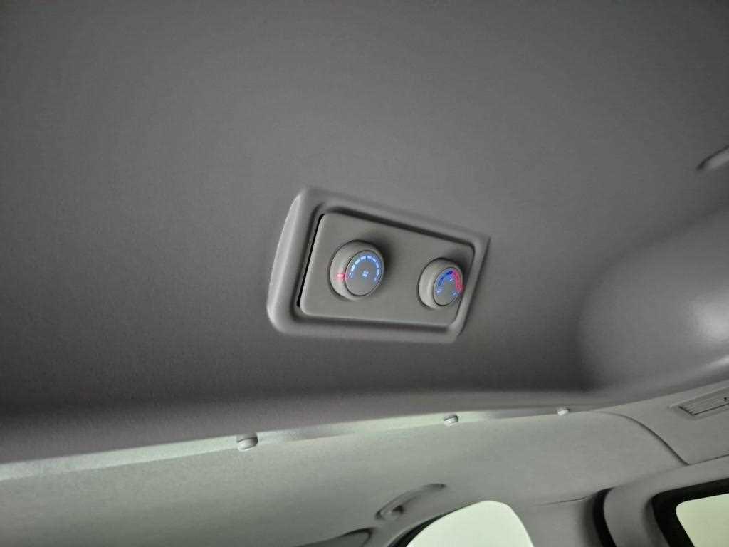 HYUNDAI Starex 2021 Blanco - Importación desde Corea - HF Imports Iquique - Foto 18