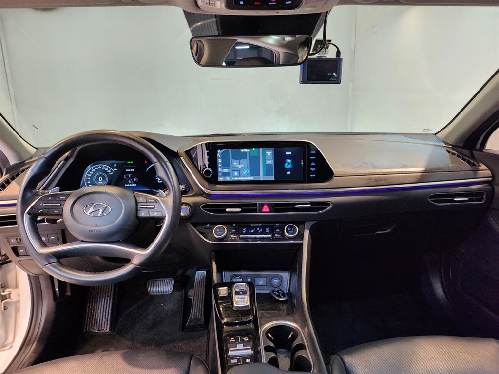 HYUNDAI Sonata - Vista 7