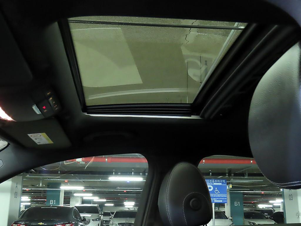 Mercedes Benz GLC Class 2021 Negro - Importación desde Corea - HF Imports Iquique - Foto 15