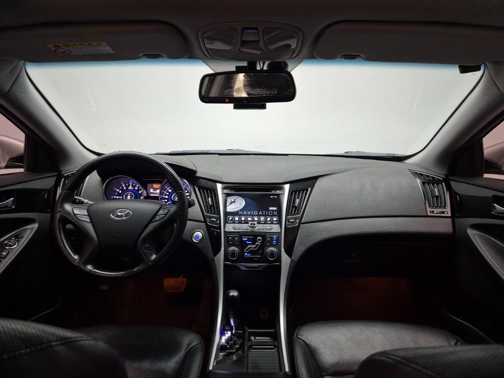 HYUNDAI Sonata - Vista 7