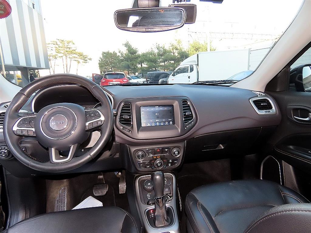 Jeep Compass - Vista 7