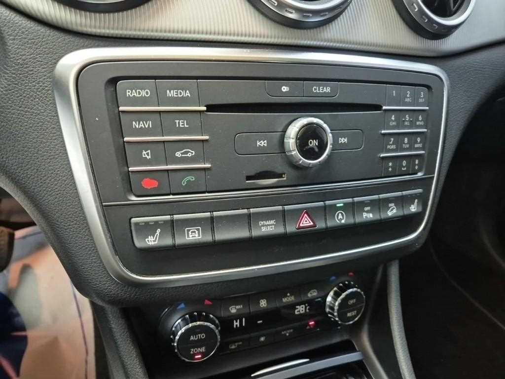 Mercedes Benz GLA Class 2016 Blanco - Importación desde Corea - HF Imports Iquique - Foto 16